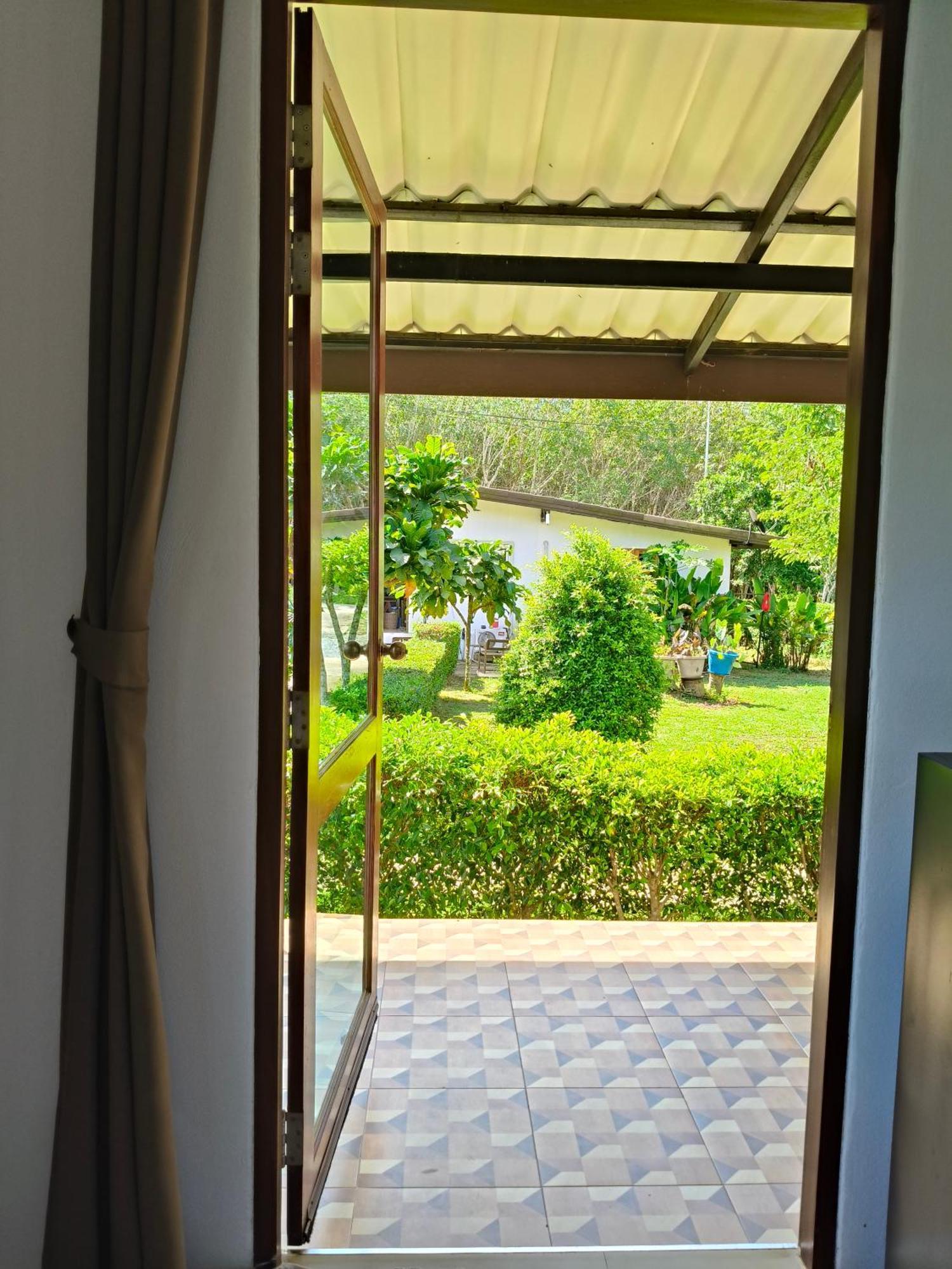The Lodge At Koh Kood Ko Kut Экстерьер фото